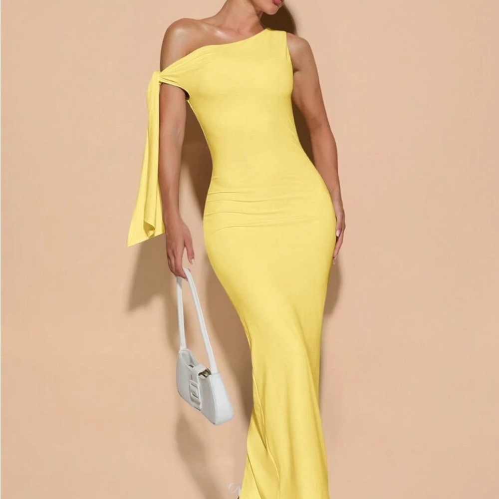 SHEIN Sunlit One-Shoulder Yellow Maxi Dress